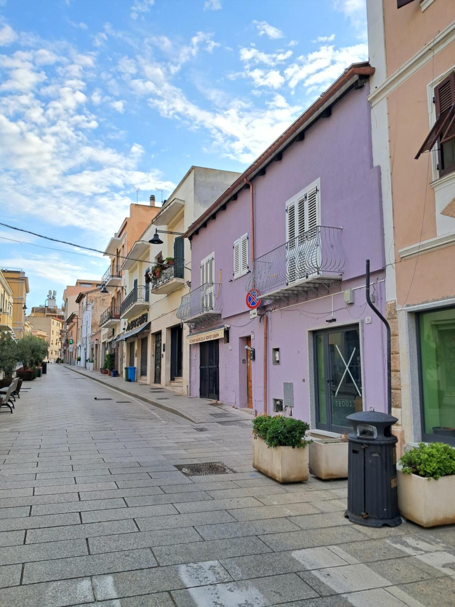 Olbia Center Regina Elena 49 King Apartment ภายนอก รูปภาพ